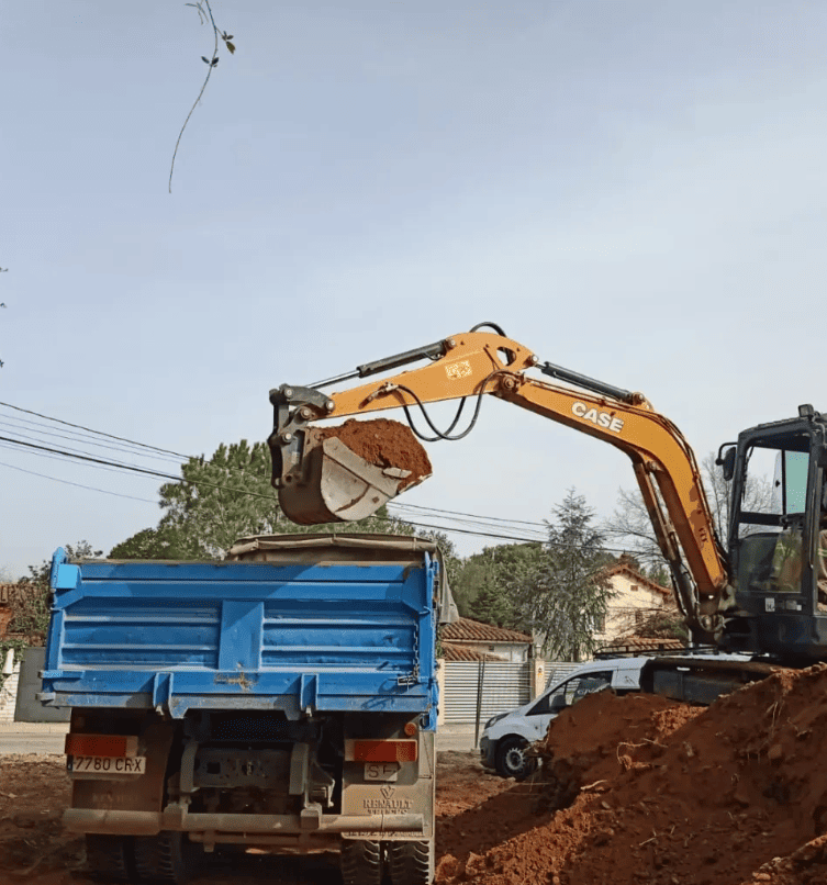 Preparación de terreno para cimentación en proyecto de construcción