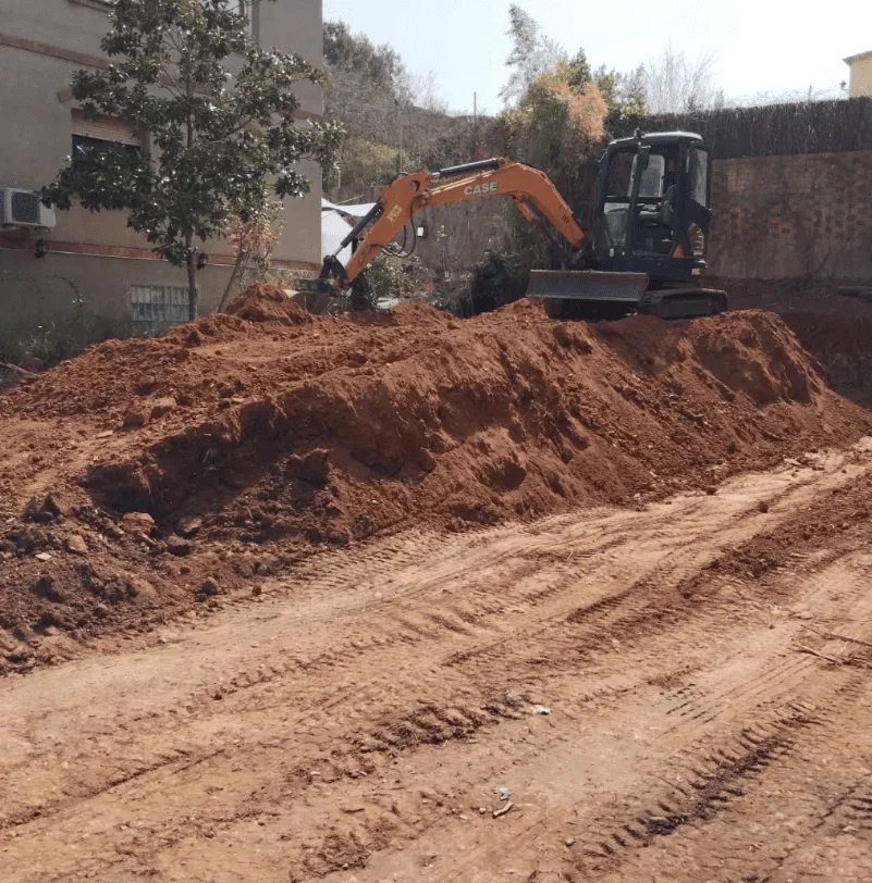 Proceso de excavación para obra residencial en Barcelona