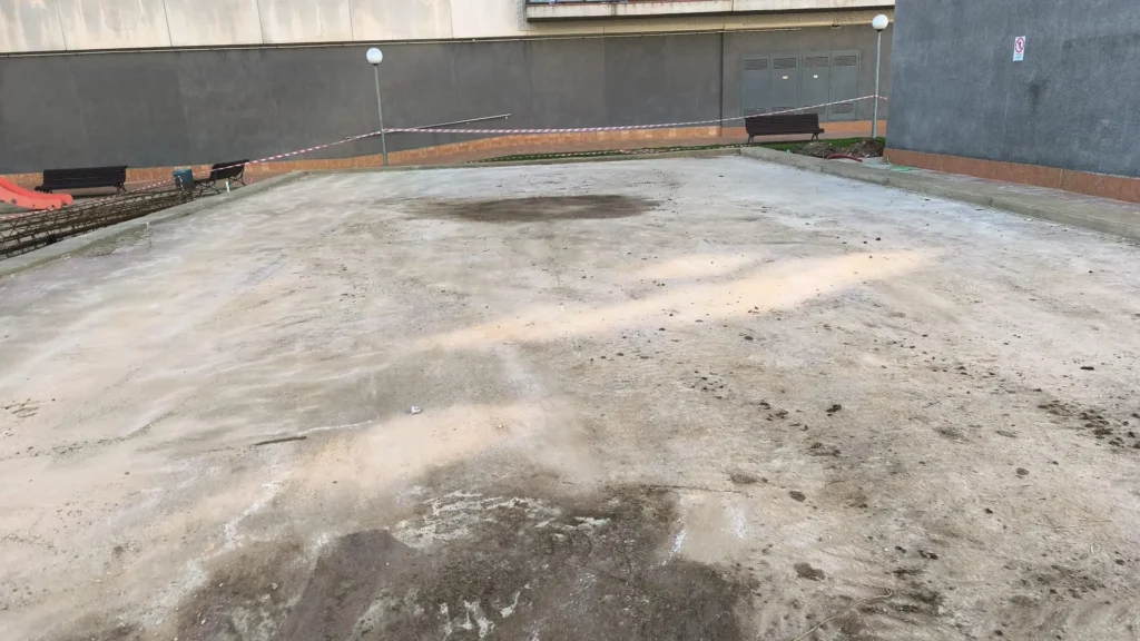 Ejecución de losas y zapatas para proyecto comercial